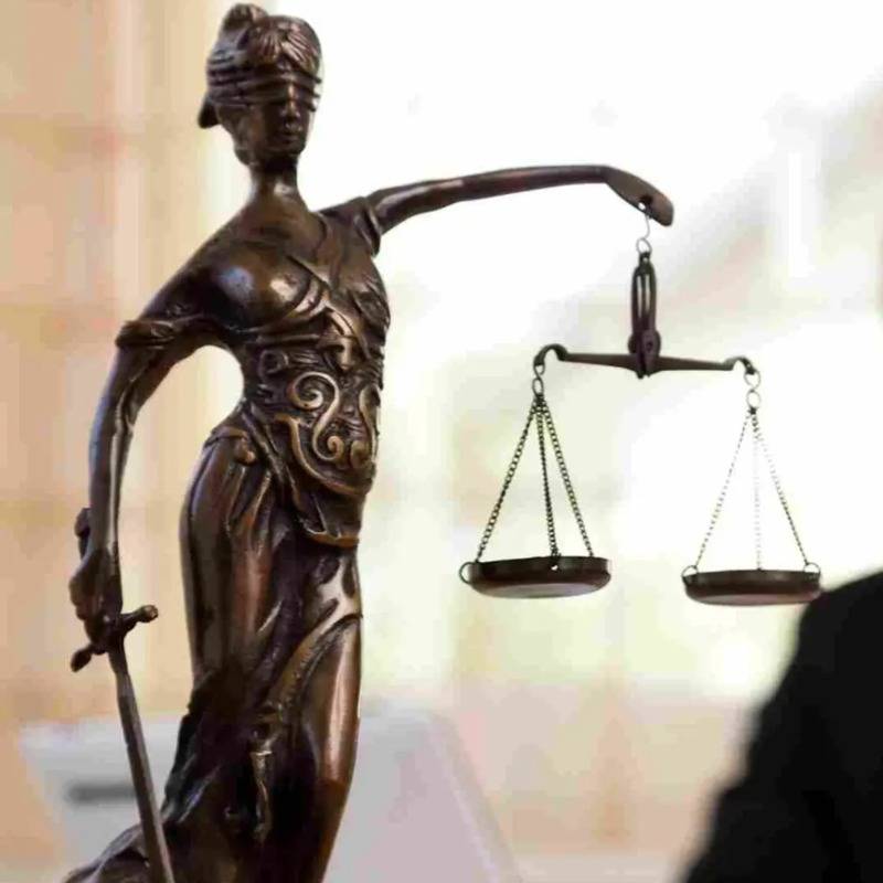 چطور می‌توان بدون شریک، کسب‌وکار خود را به‌صورت قانونی ثبت کرد؟